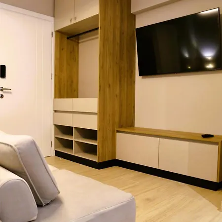 Stylish In Tirana, 3b Apartamento *